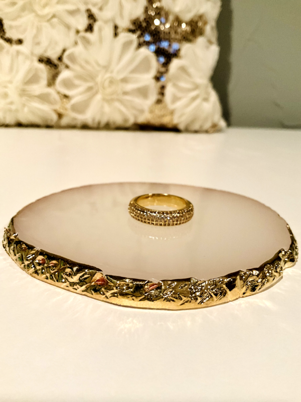 Exquisite Heartsease is our Rings from Heart of Precious Ways Collection
