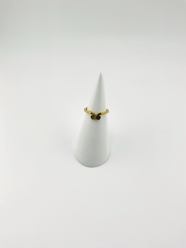 Delicate Spiral is our Ring from Spiral of Gold Collection