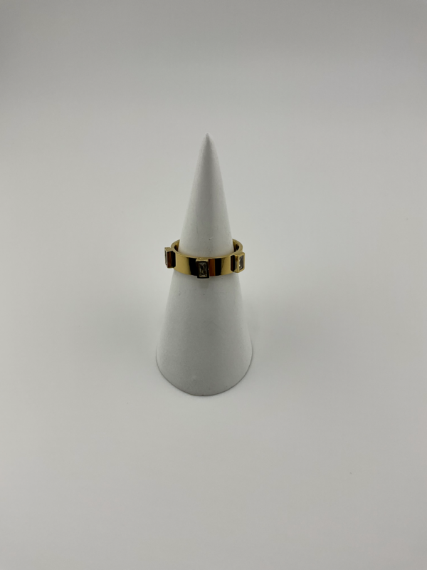 Three Baguettes is our Ring from Baguette of Emerald Collection