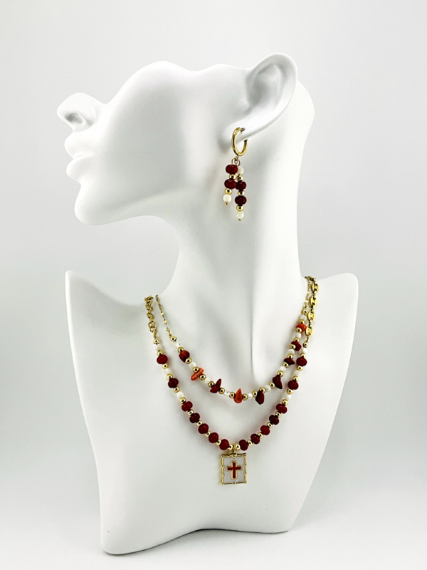 IMG_9041 Garnet and Freshwater Pearls is our Necklace from Pearl of Fashion Collection