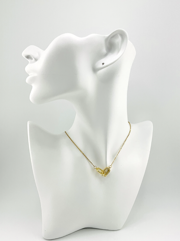 Elegant Links is our Necklace from Diamond of Gold Collection