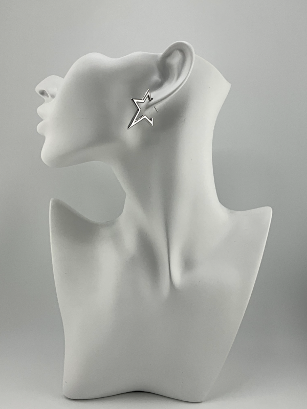 Modern Star is our Earrings from Trendy of the Silver Collection