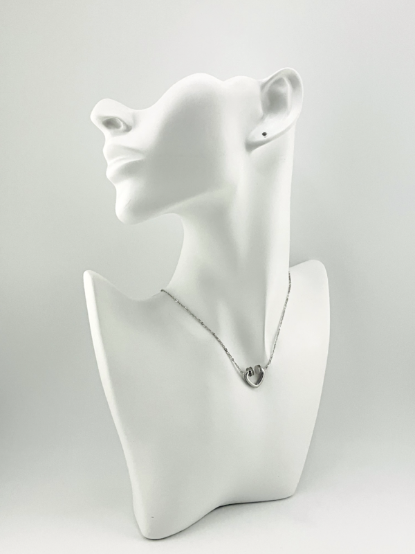 20240316_IMG_3978 Silvy Heart Nail is our Necklace from Trendy of the Silver Collection