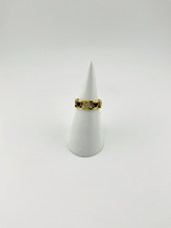 Heart Band is our Hearts from Trendy of the Onyx and Diamonds Collection