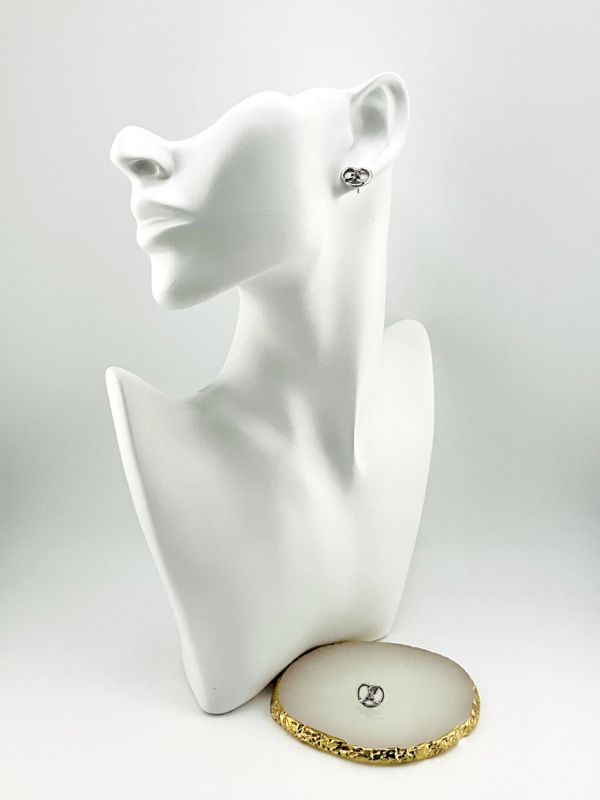 Silvy Cute Pretzel our Trendy from the Shapes of Feelings - Silver Finish Collection