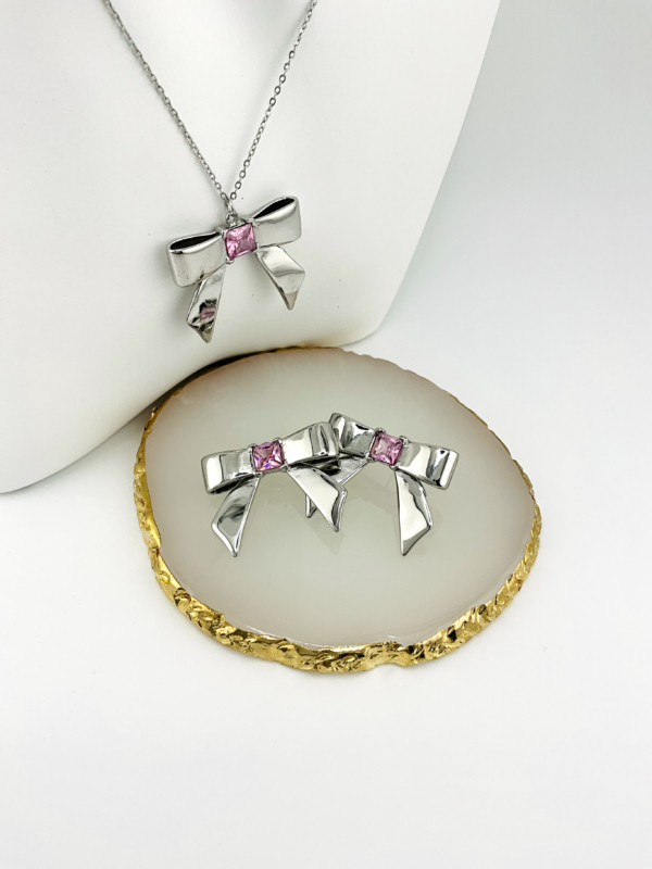 20240516_IMG_5353 Silvy Timeless Bow