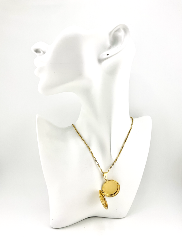 20250217_IMG_2868 Golden Xpression: Indulgent Floral Locket of the Embrace of the Precious Heart Collection